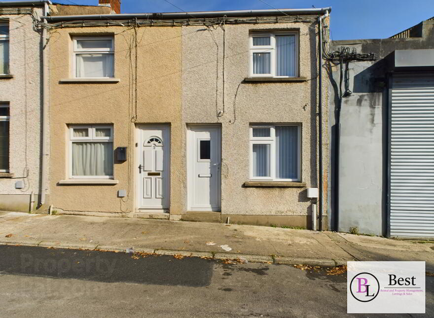 3 Carson Street, Larne, BT40 1SF photo