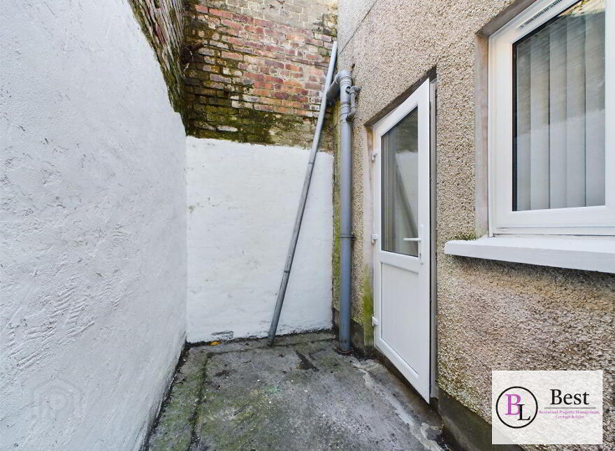 3 Carson Street, Larne, BT40 1SF