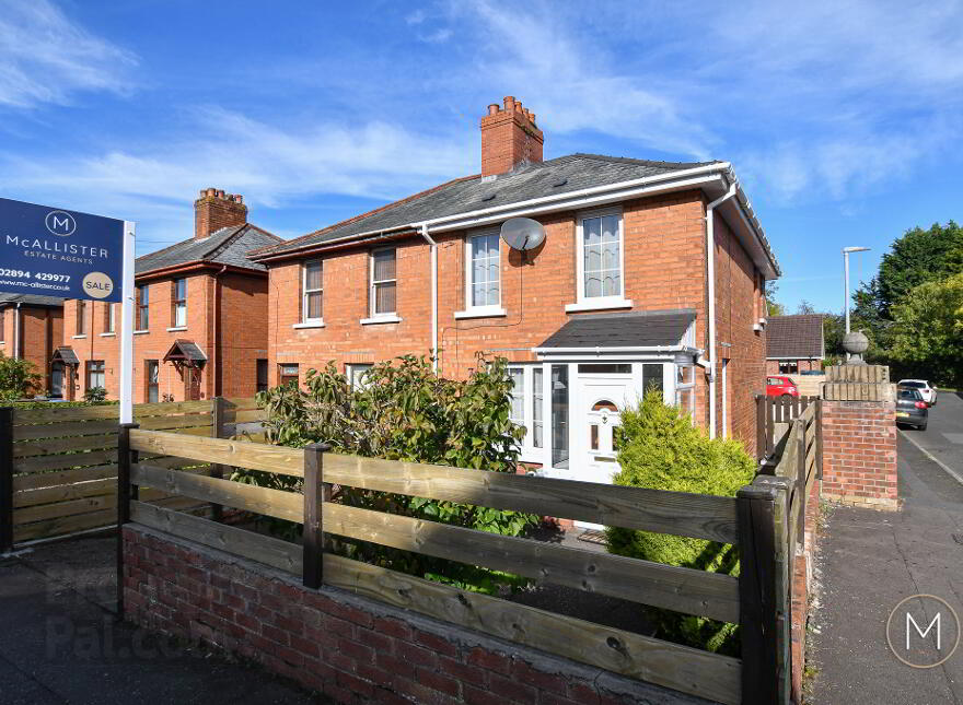 72 Oriel Road, Antrim, BT41 4HR photo