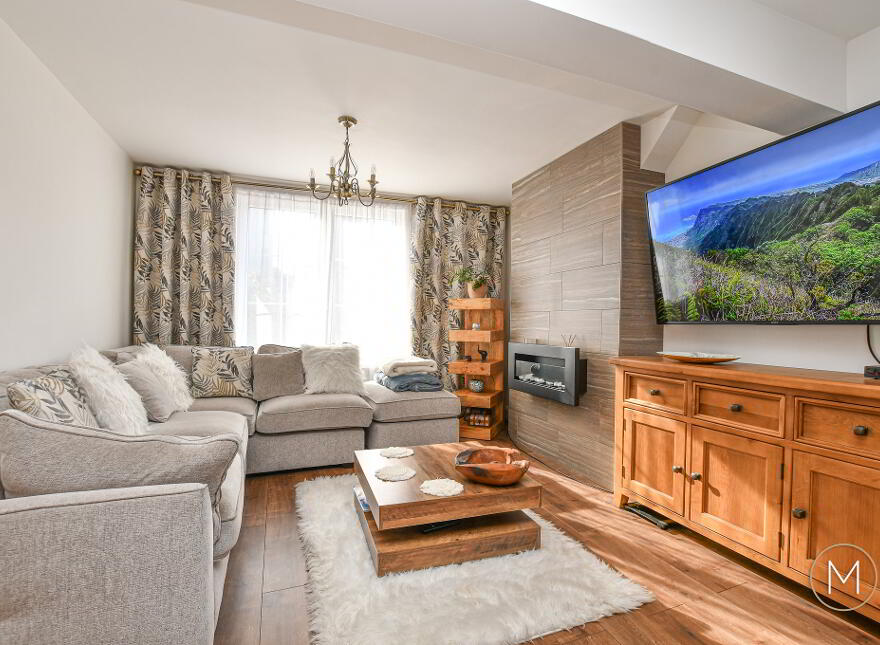 72 Oriel Road, Antrim, BT41 4HR