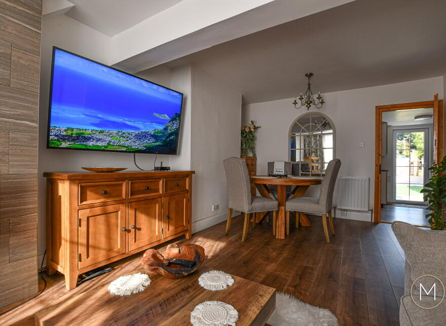 72 Oriel Road, Antrim, BT41 4HR