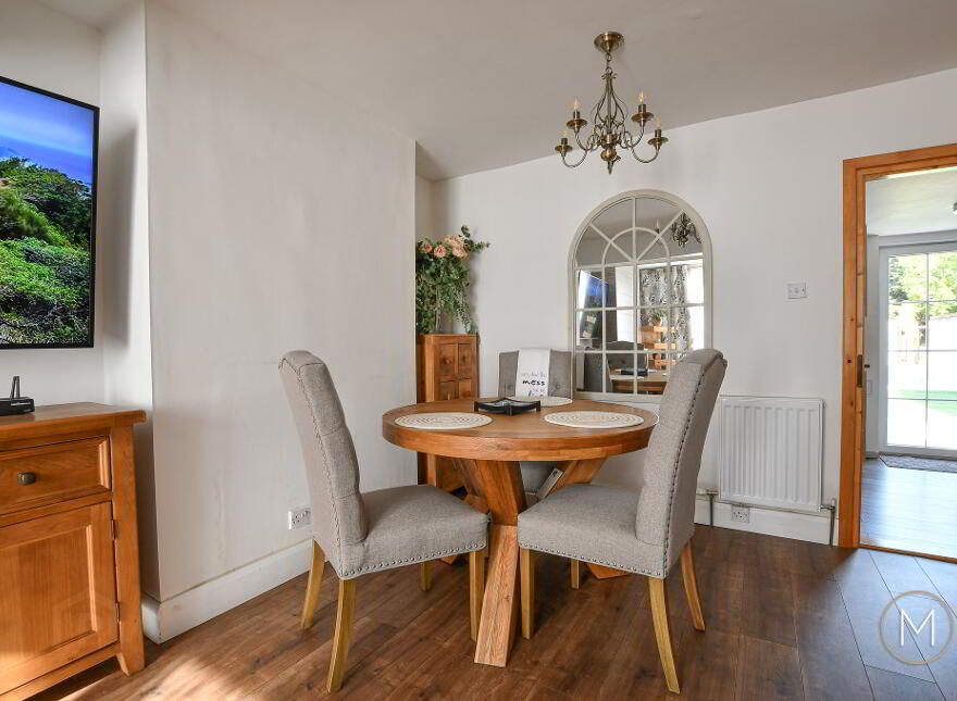 72 Oriel Road, Antrim, BT41 4HR