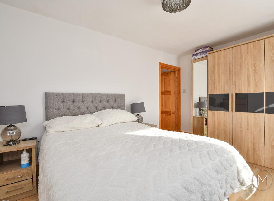 72 Oriel Road, Antrim, BT41 4HR
