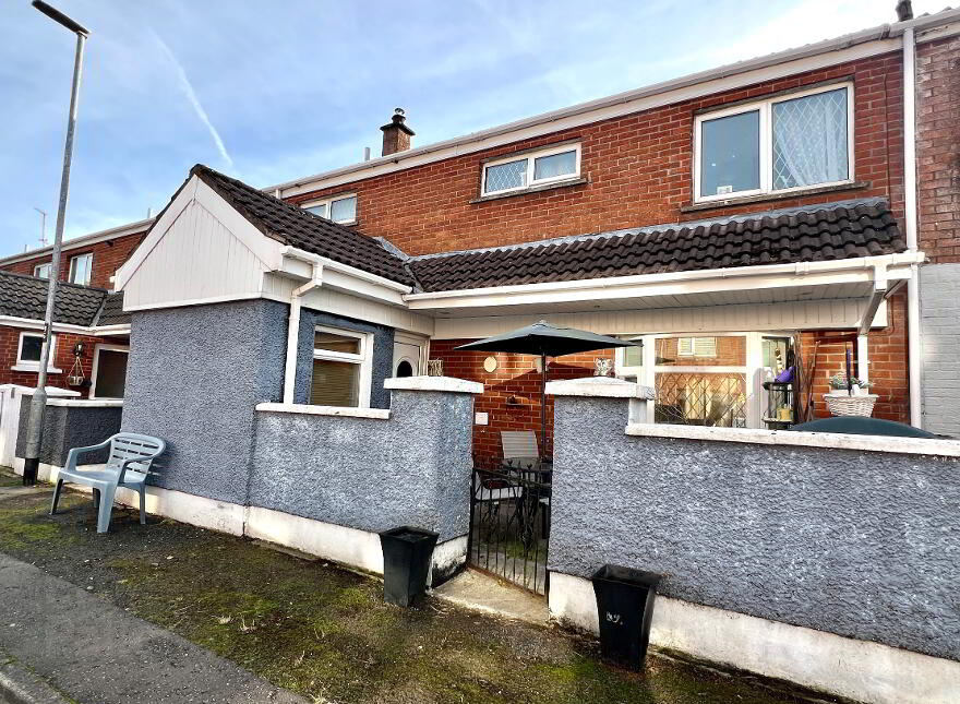 76 Glenowen Park, Derry, BT48 0LQ photo