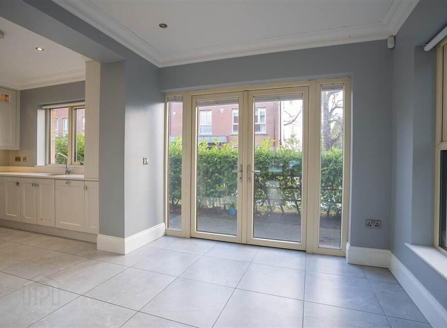 11 Montpelier Park, Malone Road, Belfast, BT9 5HP