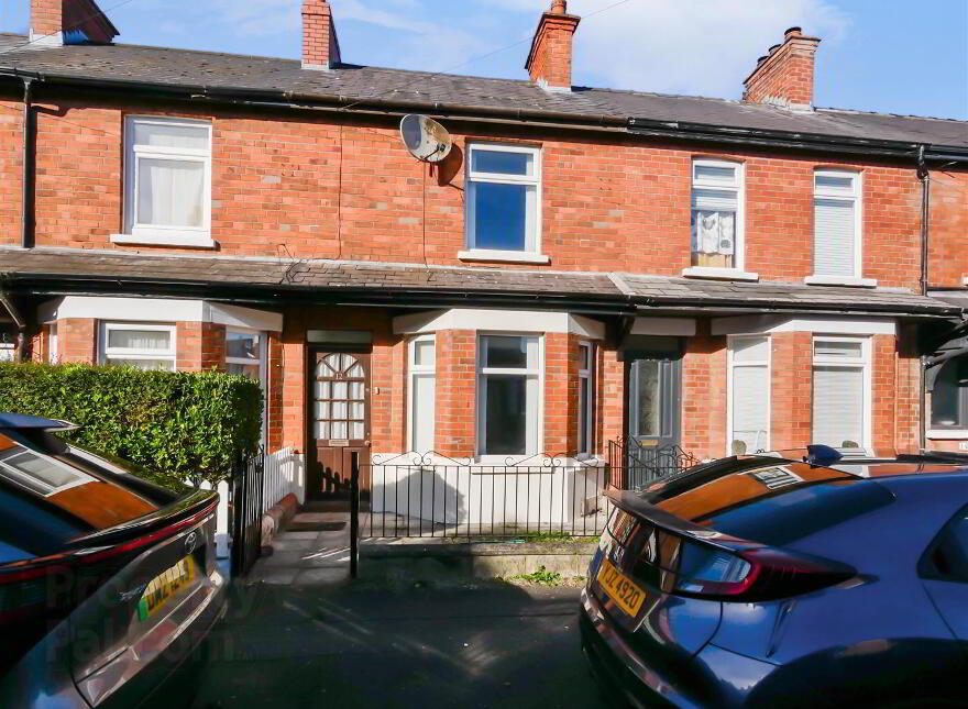 12 Hillsborough Drive, Cregagh Road, Belfast, BT6 9DS photo