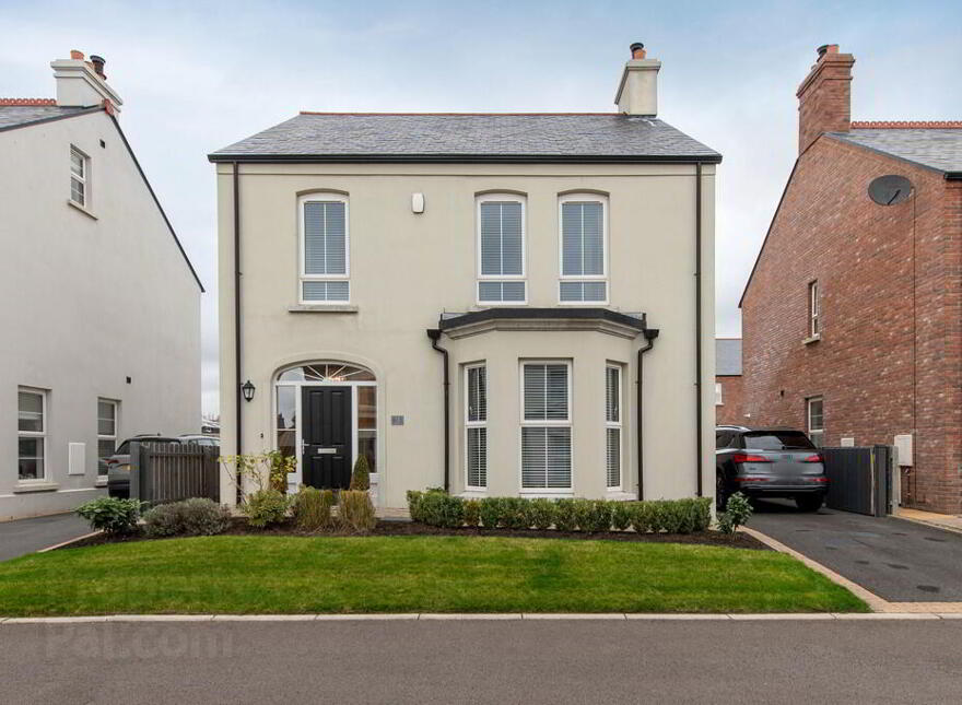 12 Hartley Hall Avenue, Greenisland, Carrickfergus, BT38 8BA photo