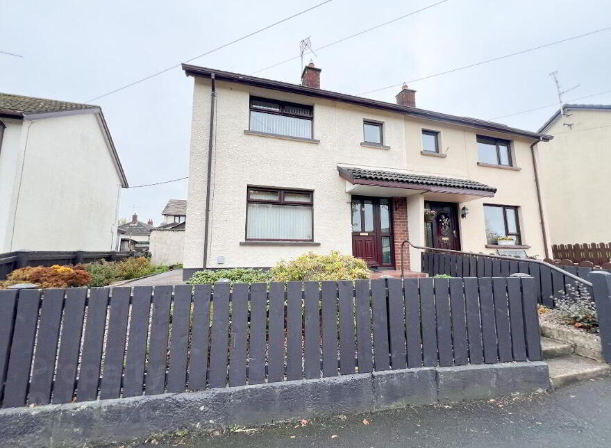 3 Gosford Gardens, Armagh, BT60 1PU photo