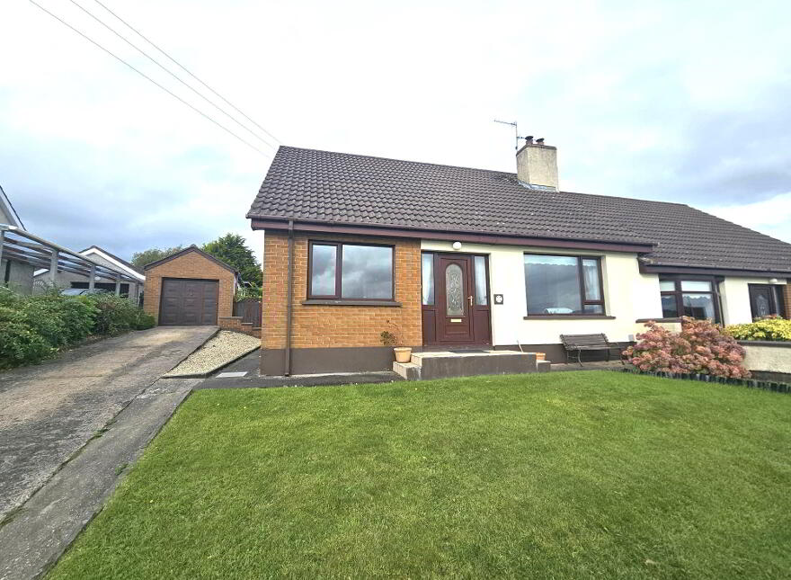 9 Otter Park, Strathfoyle, L'Derry, BT47 6YU photo