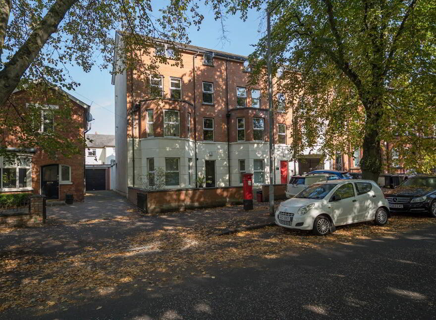 Apt 1, 73 Ulsterville Avenue, Belfast, BT9 7AT photo