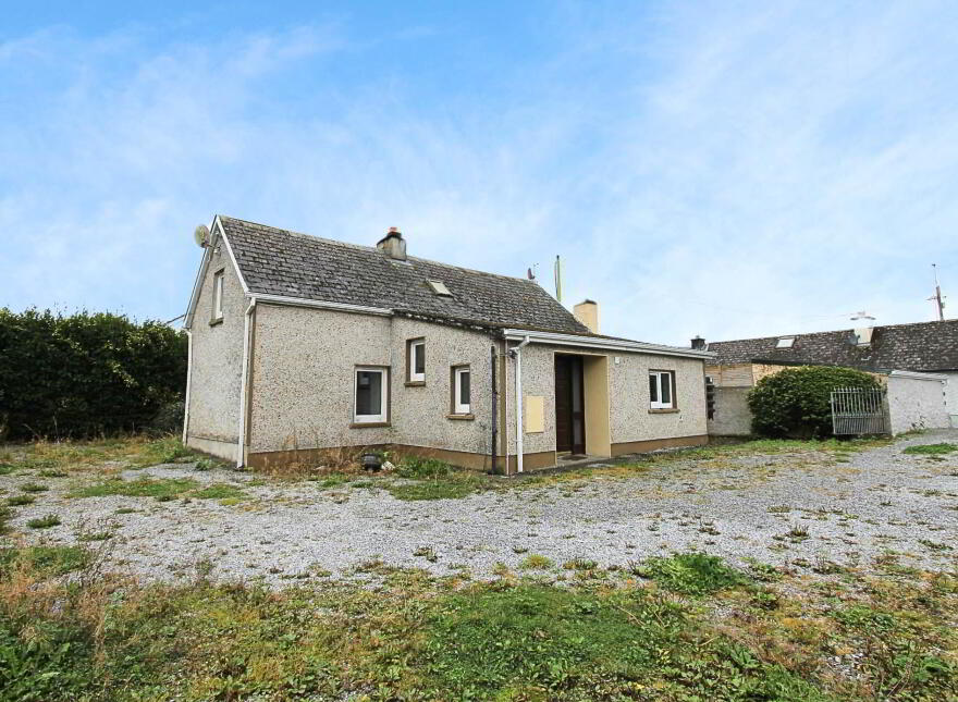 Lodge, Puckane, Nenagh, E45X853 photo