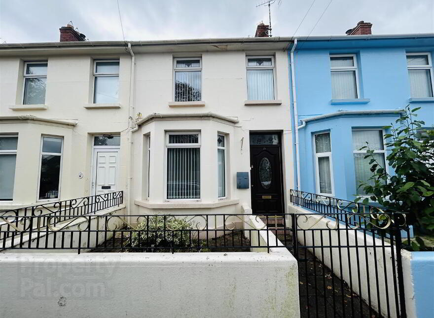 15 Iona Terrace, L'Derry, BT47 6EY photo