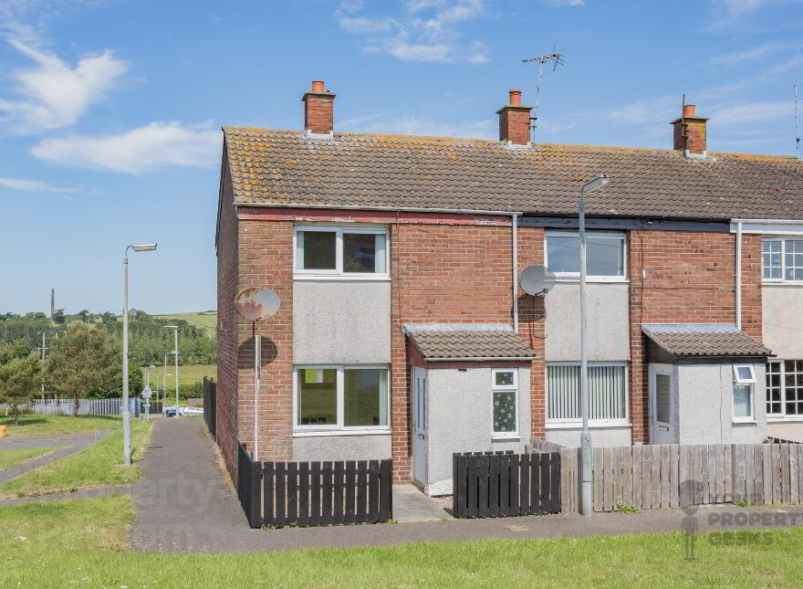 25 Highbury Avenue, Killyleagh, Downpatrick, BT30 9RE photo