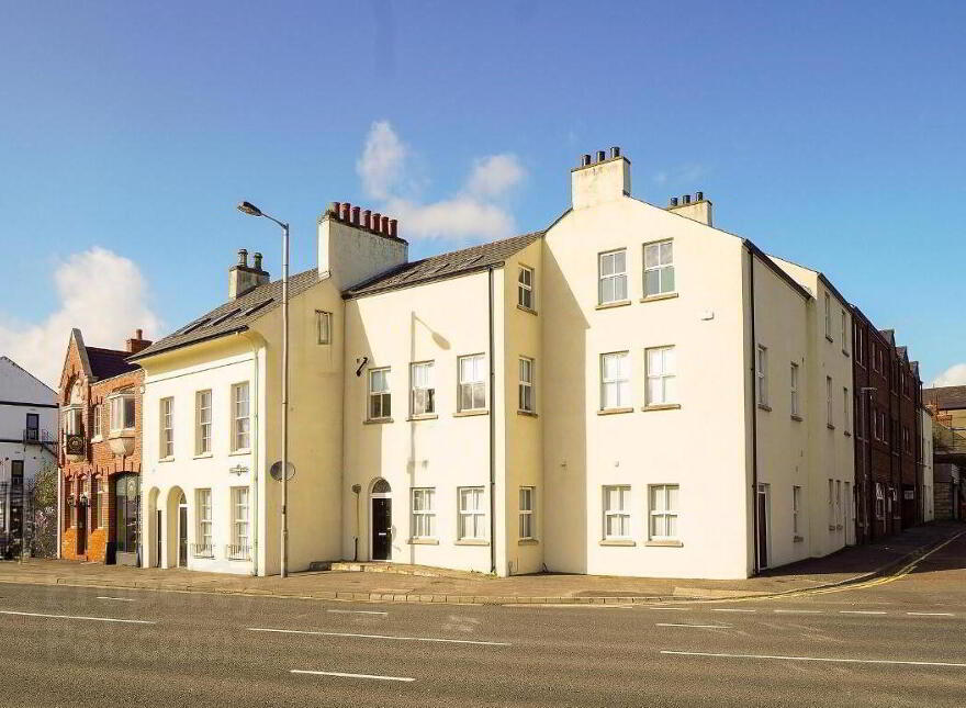 2 Governors Place, Carrickfergus, BT38 7BN photo