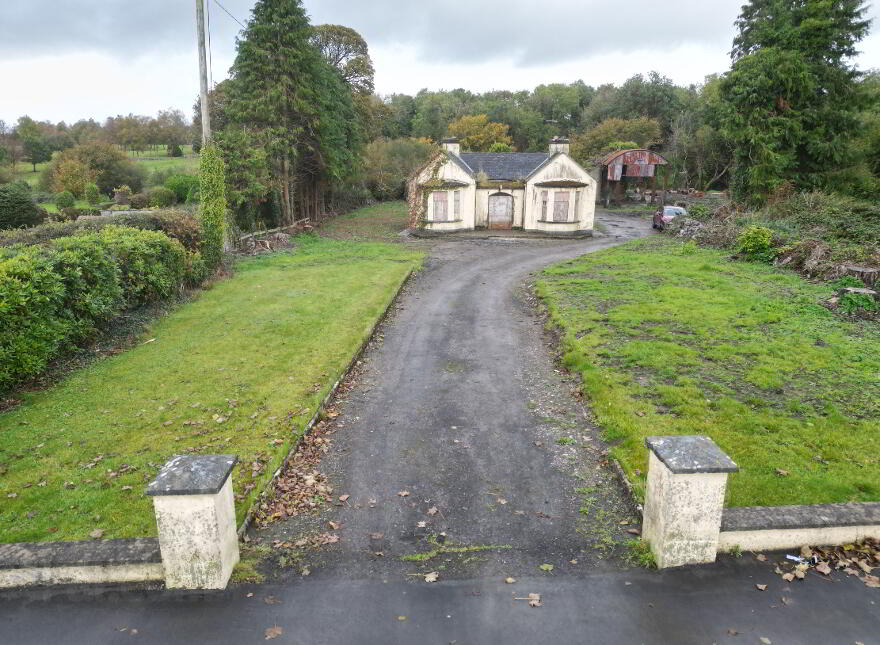 Ballymote Rd., Tubbercurry photo