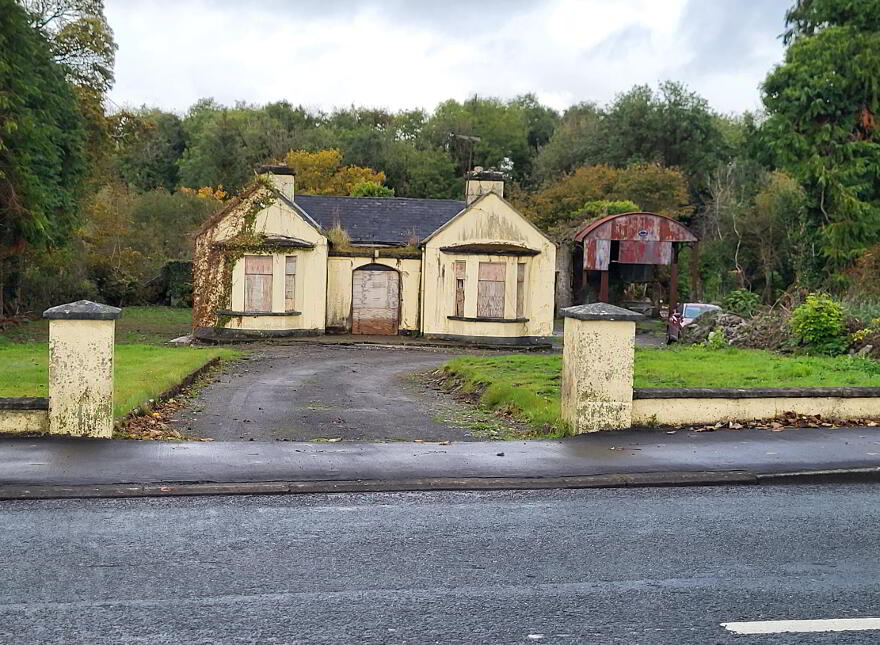 Ballymote Road, Tubbercurry photo