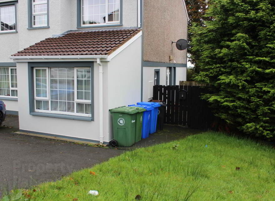 3a Manor View Park, Letterkenny, F92P9YX photo