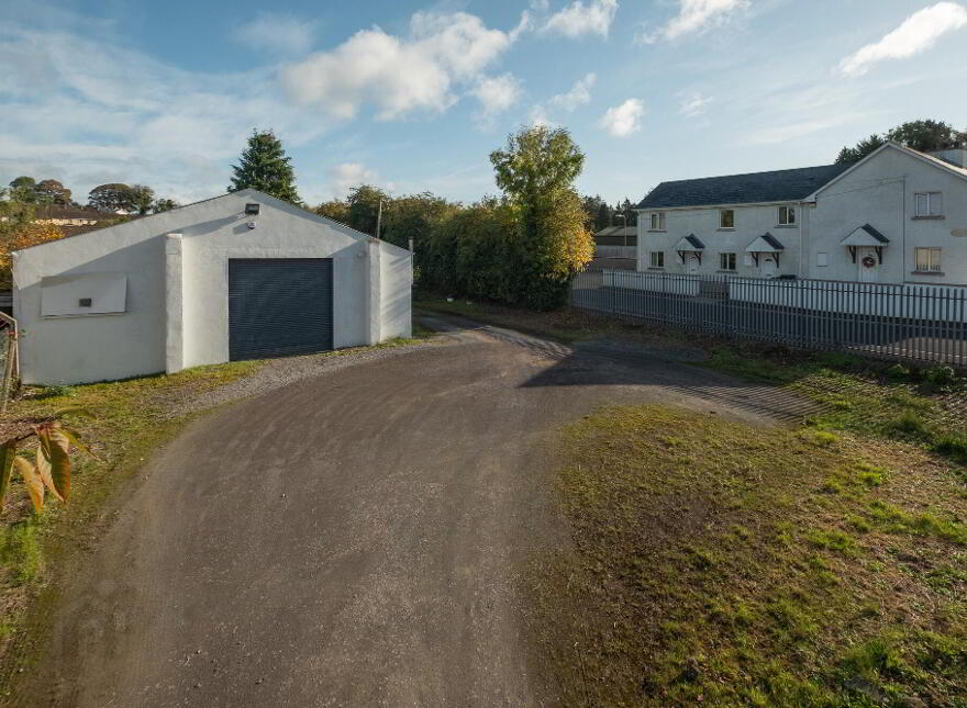 27 Irvines Crescent, Enniskillen, BT74 4DJ