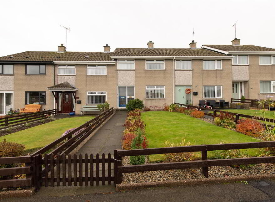 25 Hillside, Spa, Ballynahinch, BT24 8PS photo