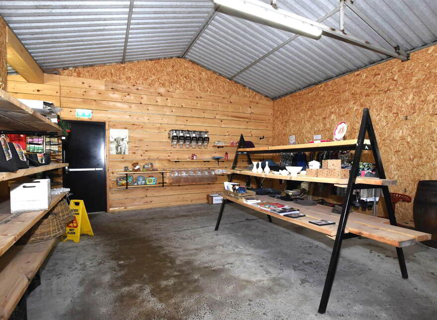 Bells Hill Farm Shop & Tea Room, 123 Downpatrick Road, Crossgar, Downpatrick, BT30 9EH