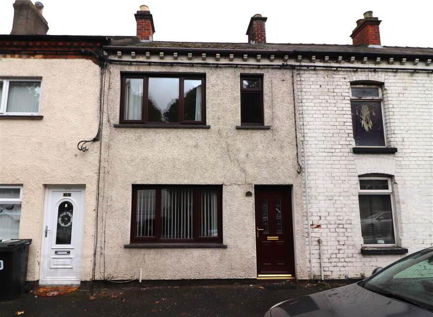 18 Low Road, Lisburn, BT27 4TJ photo