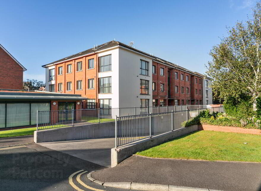 Apt 22, Hawthornden Building, Old Bakers Court, Belfast, BT6 8QU photo