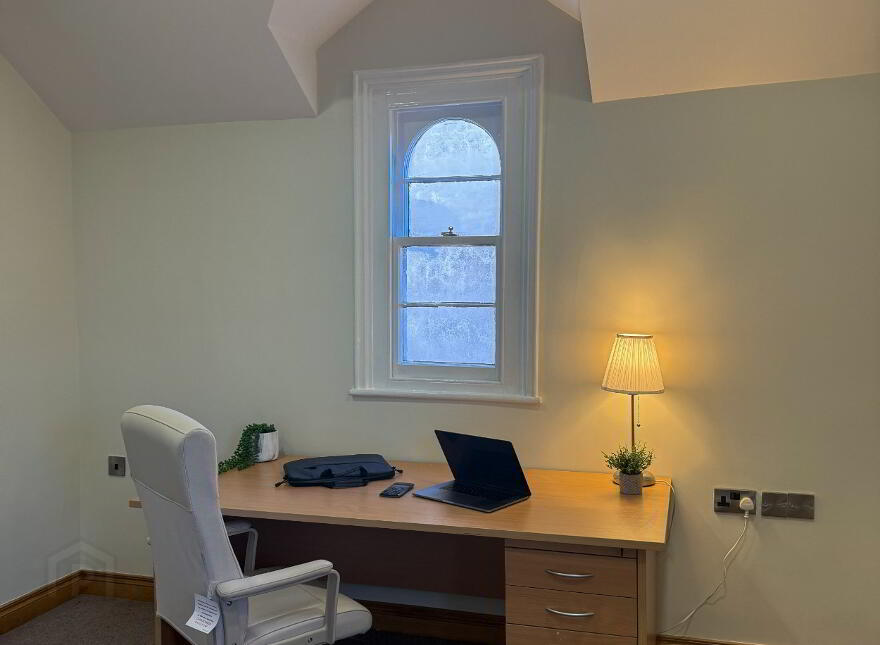 Serviced Offices, 35 Woodvale Road, Belfast, BT13 3BN