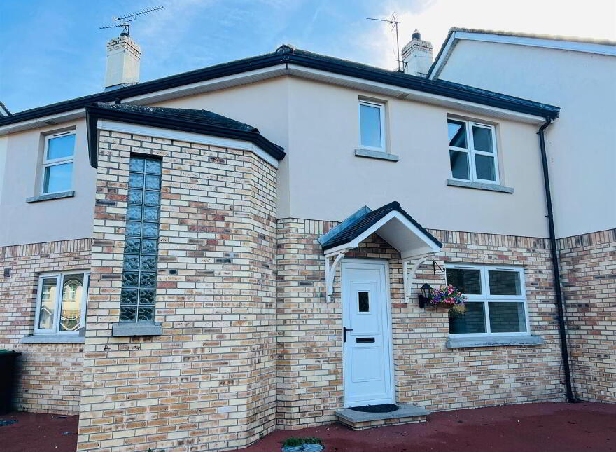 2 Ballycanice Close, Eglinton, Derry / Londonderry, BT47 3HH photo