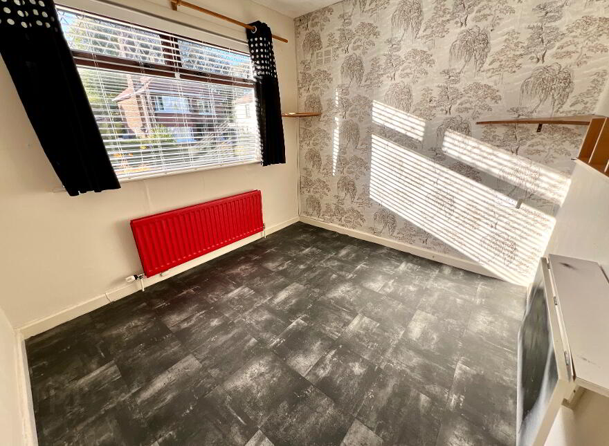 16 Aberfoyle Crescent South, Derry, BT48 7PF
