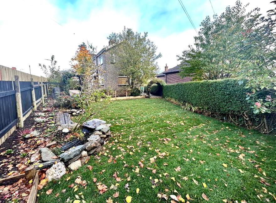 16 Aberfoyle Crescent South, Derry, BT48 7PF