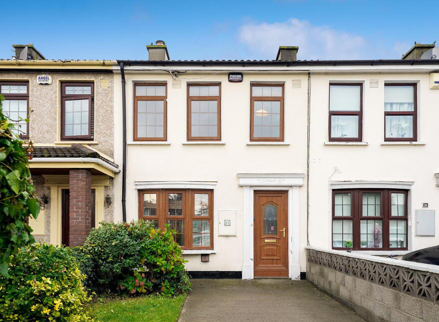 27 Millrose Estate, Bluebell, Dublin, D12A785 photo