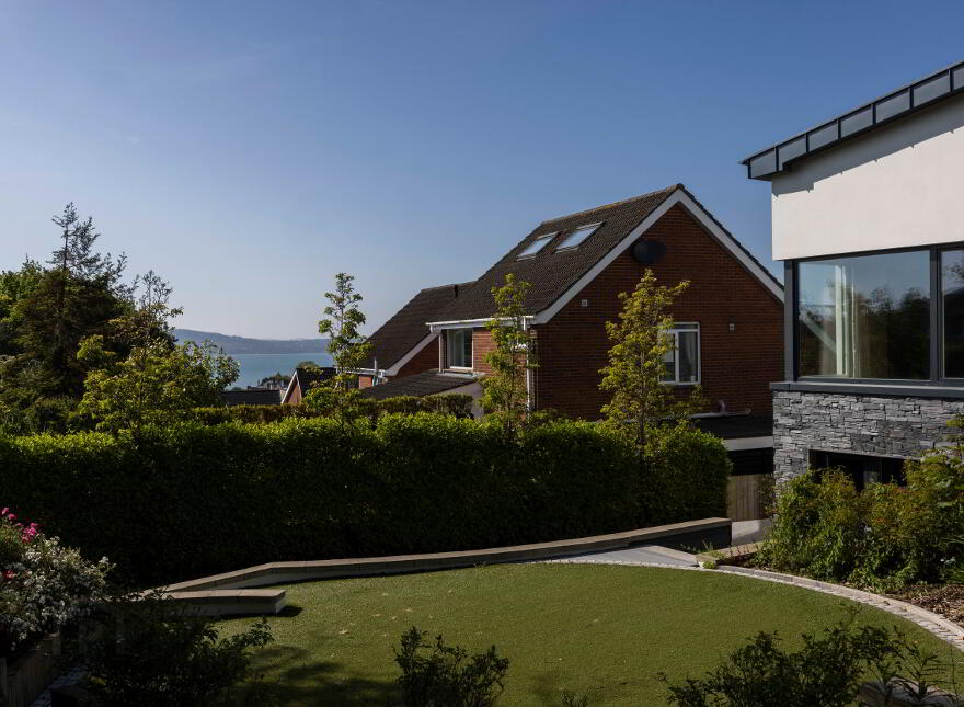 2 Kintyre Avenue, Holywood, BT18 0LY