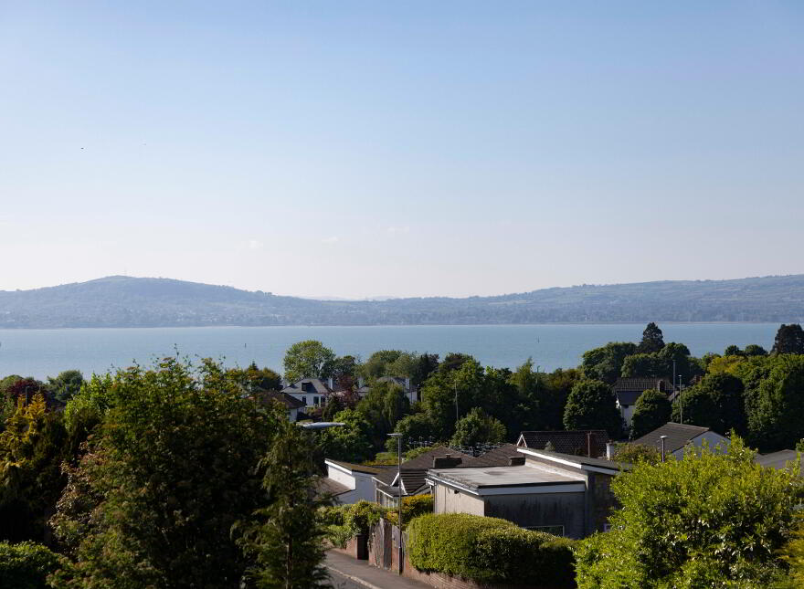 2 Kintyre Avenue, Holywood, BT18 0LY