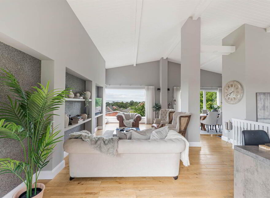 2 Kintyre Avenue, Holywood, BT18 0LY
