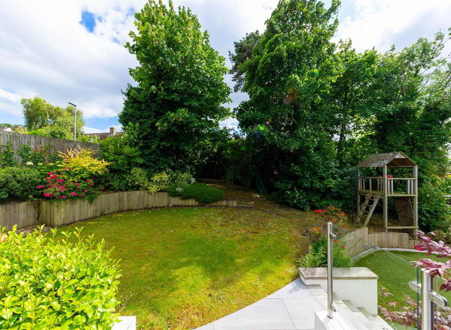 2 Kintyre Avenue, Holywood, BT18 0LY
