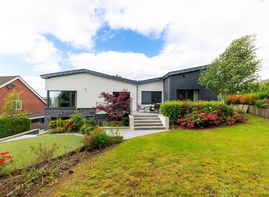 2 Kintyre Avenue, Holywood, BT18 0LY