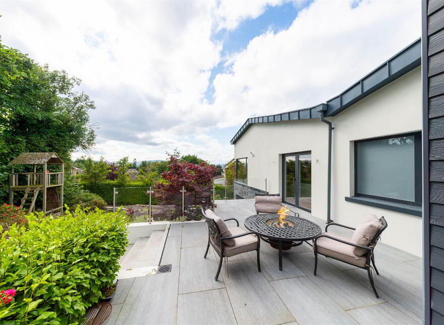 2 Kintyre Avenue, Holywood, BT18 0LY