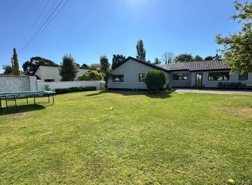 Glencoe, Bettystown Cross, Bettystown, A92H6Y5