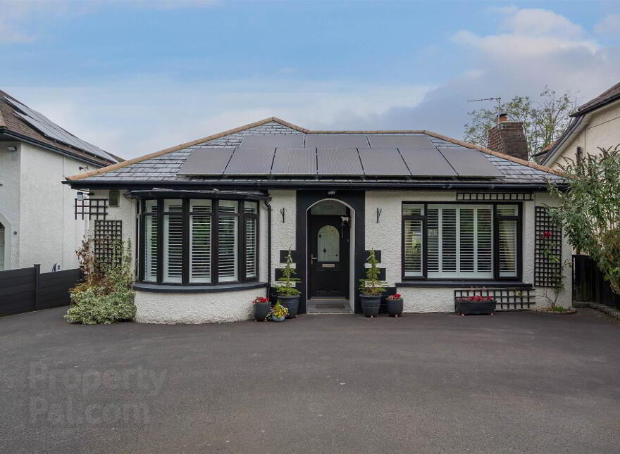 109 Demesne Road, Holywood, BT18 9EY photo