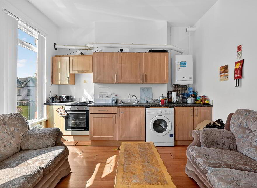 75 Wellesley Avenue ( Converted Into Two Apartments), Belfast, BT9 6DH