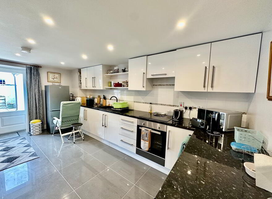 9b Catherine Street, Killyleagh, BT30 9QQ