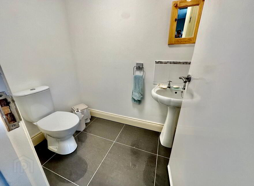 9b Catherine Street, Killyleagh, BT30 9QQ