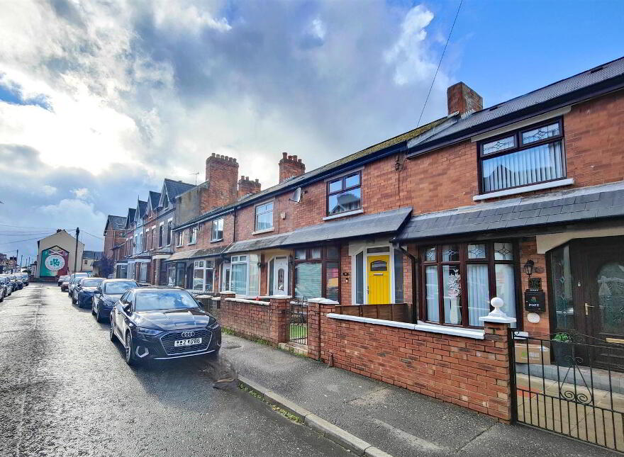 18 Cliftonville Street, Belfast, BT14 6LP photo