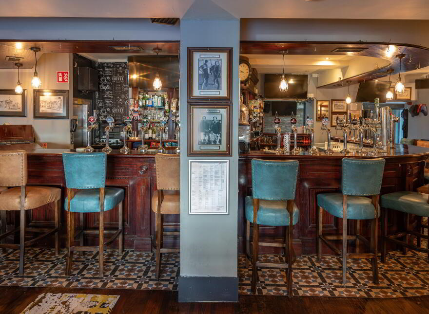 Longboats At Temple Inn, Ballintemple, Cork