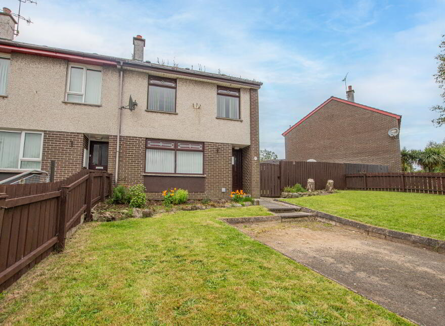 48 Leckagh Drive, Magherafelt, BT45 6JT photo