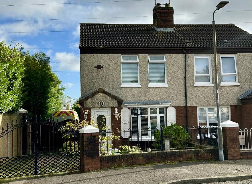 17 Navan Green, Belfast, BT11 8JR photo