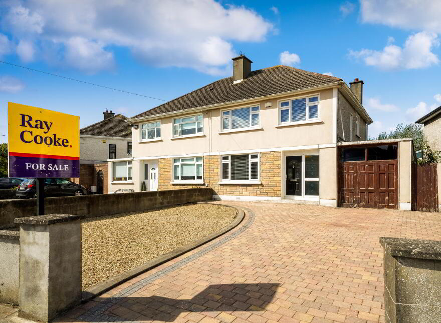 53 Beechwood Lawns, Rathcoole, Dublin, D24T656 photo