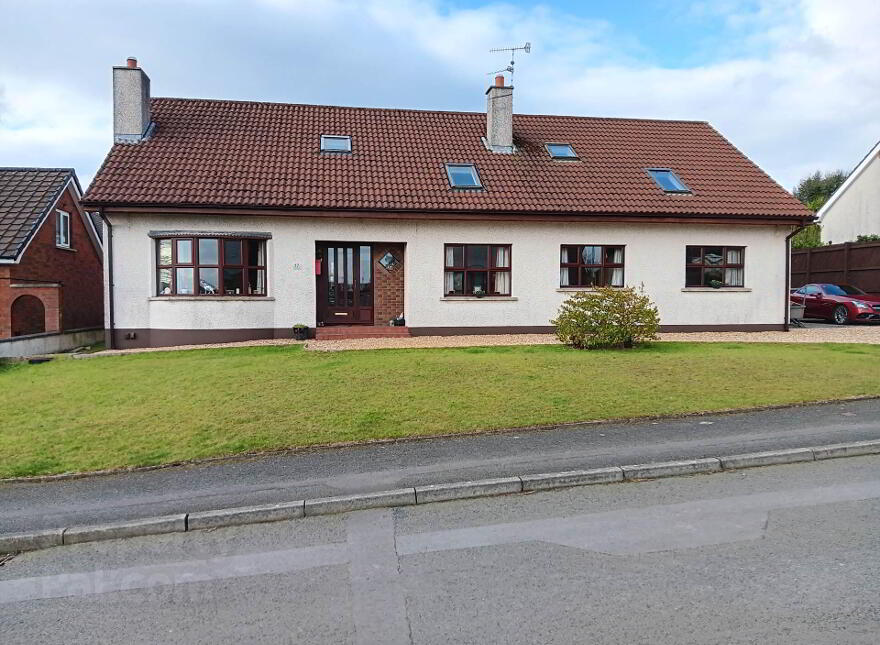 17 Red Fort Park, Carrickfergus, BT38 9EW photo