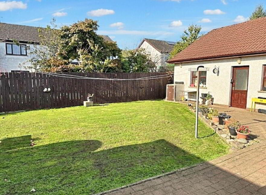 17 Red Fort Park, Carrickfergus, BT38 9EW