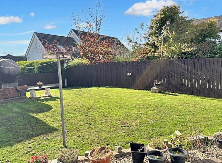 17 Red Fort Park, Carrickfergus, BT38 9EW